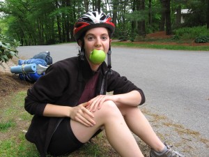 Rhiannon eats an apple on day 1. See, no hands! Clearly, on that first day, we had not developed the ravenous, all-hands-on-deck approach to food that we currently possess.